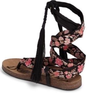 Sam Edelman Kelby Lace Up Sandals Size 7.5 Black Pink Floral Summer Vacation